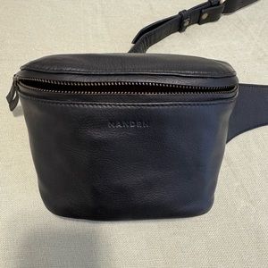 FLASH SALE! NWOT Mandrn Remy Belt Bag